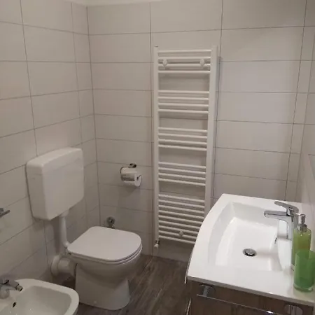 Nono Tilio Bed & Breakfast